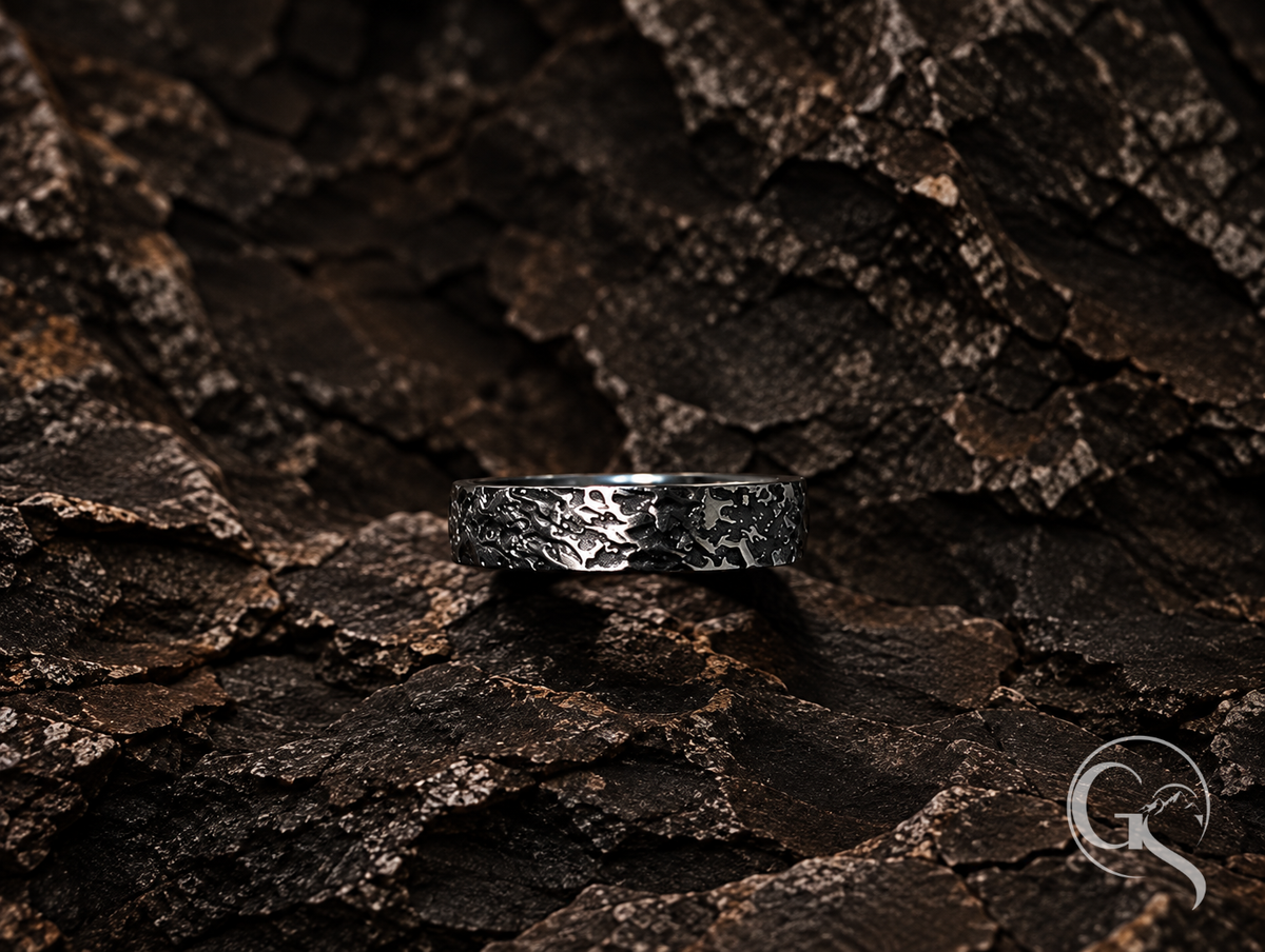 Signature Ring