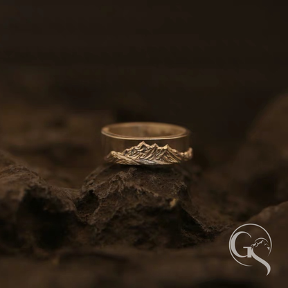 Signature Ring