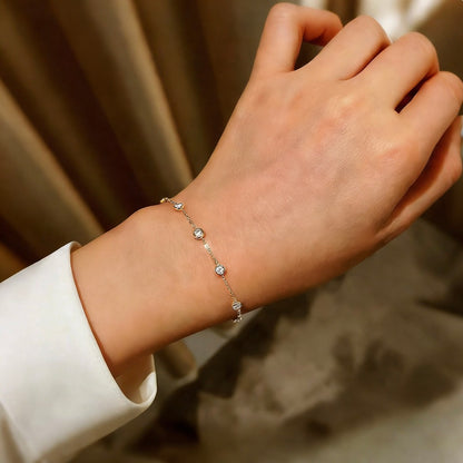 Elegantes Damenarmband aus 925 Silber mit 18k Vergoldung und Moissanit-Steinen